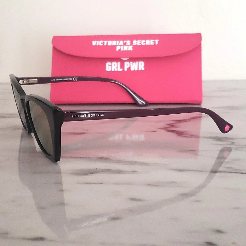 Victoria's Secret Sunglasses - Picture 2 of 9